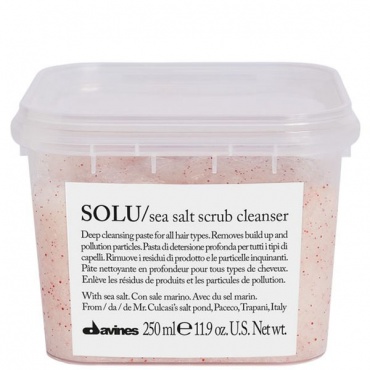 Davines Solu Sea Salt Scrub Cleanser - Очищающая паста-скраб с морской солью для всех типов волос 250 мл 